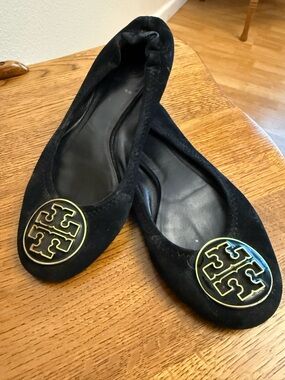 Tory Burch Black Suede Logo Round-Toe Ballet Flats
